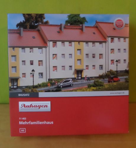 Auhagen H0 11402 Familie huis