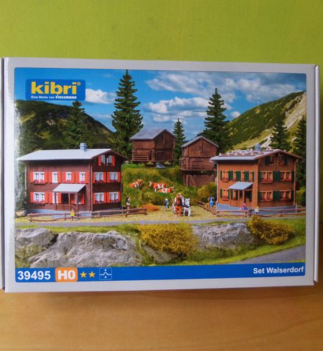 Kibri H0 39495 Set Zwitserse huizen Walserdorf