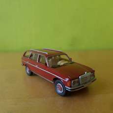Wiking H0 15501 Mercedes 250 T