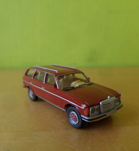 Wiking H0 15501 Mercedes 250 T