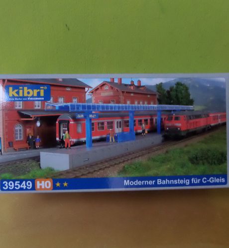 Kibri H0 39549 Modern  Perron