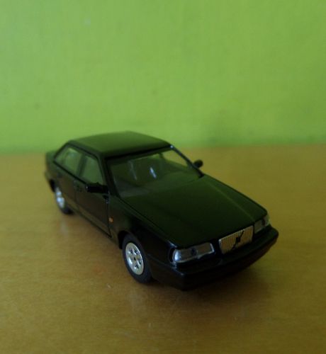 Minichamps H0 870171104 Volvo 850