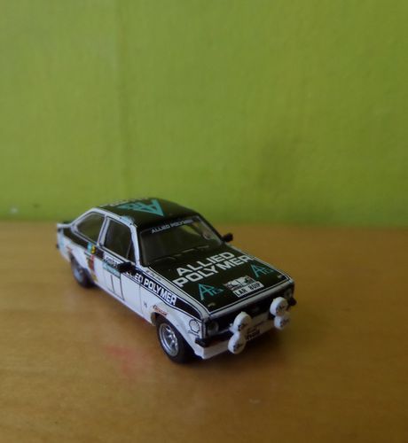 Brekina H0 19581 Ford Escort RS 1800 Ralley RAC