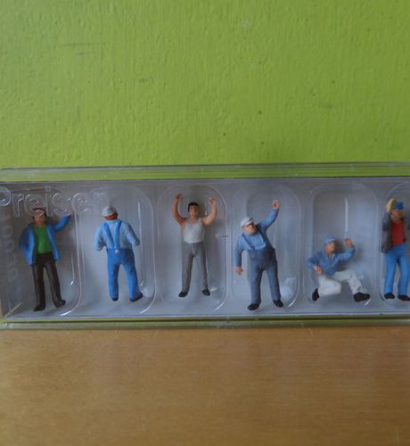 Preiser H0 10036 Staande truckers