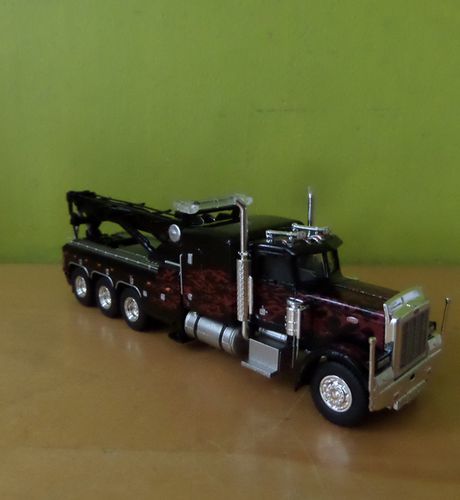 Brekina H0 86278 Peterbilt Sleepwagen