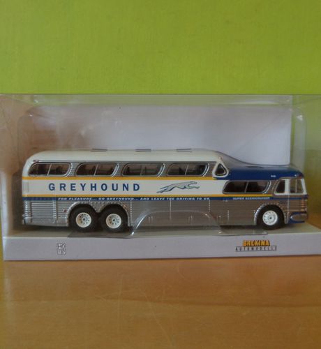 Brekina H0 61301 Greyhound Sceniccruiser