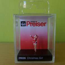 Preiser H0 29026 Kerst meisje
