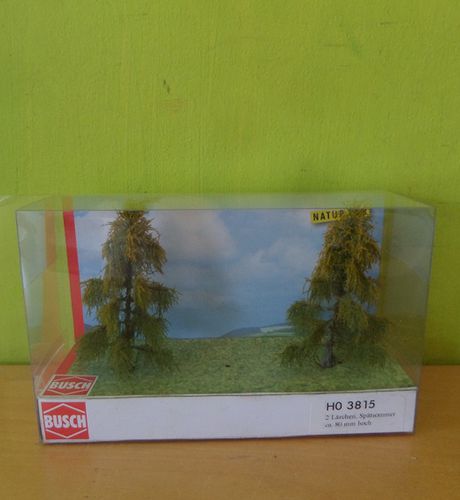 Busch H0 3815 2x Lariks late zomer