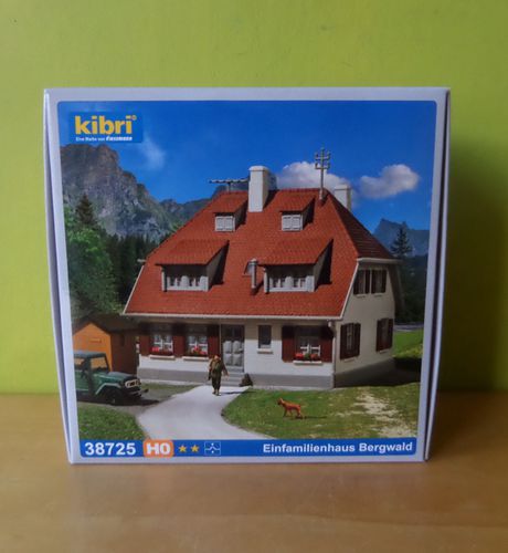 Kibri H0 38725 Familiehuis Bergwald