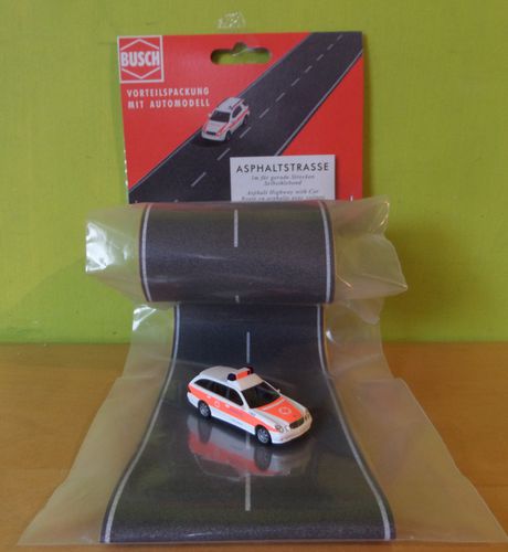Actie ! Busch H0 9708 Autoweg +Mercedes