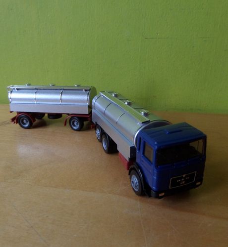 Herpa H0 317238 MAN F Melk transport