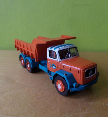 Op bestelling ! Brekina H0 83304 Magirus Jupiter "Lommerts"