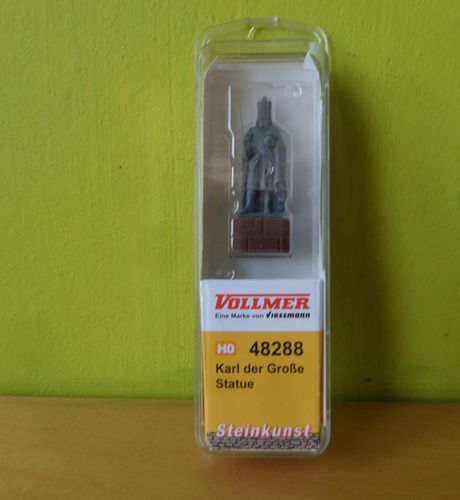 Vollmer H0 48288 Standbeeld Karel de Grote