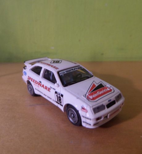 Brekina H0 19255 Ford Sierra RS 500 Cosworth