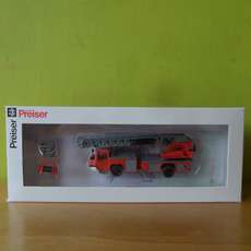 Preiser H0 35012 Magirus DLK 23-12