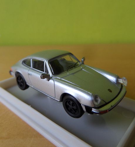Brekina H0 16320 Porsche 911 G zilver