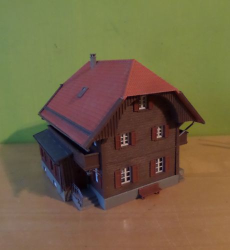 Kibri H0 Zuid Duitse boeren woning 1