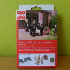 Busch H0 1868 Begrafenis kist dragers
