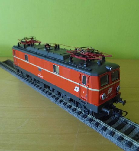 Roco H0 79967 ÖBB  E-loc1041 202-1 sound