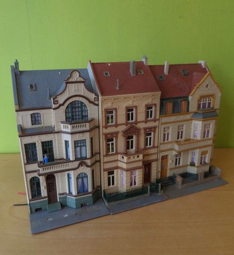 Kibri H0 Stadshuizen straat Bonn