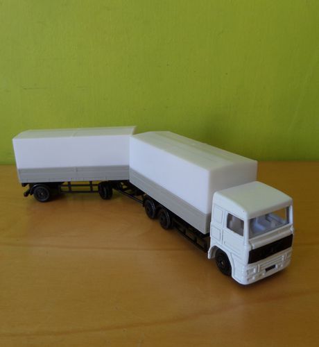 Edocar H0 Budget Volvo Vrachtwagen + aanhanger