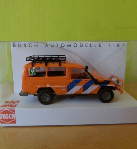 Busch H0 43518 Toyota HZJ Reddingsbrigade