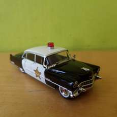 Brekina H0 18356 Cadillac Feedwood "Sheriff"