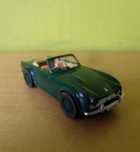 Wiking H0 81506 Triumph TR4