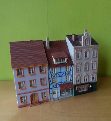 Faller H0 3-delige set Stadshuizen