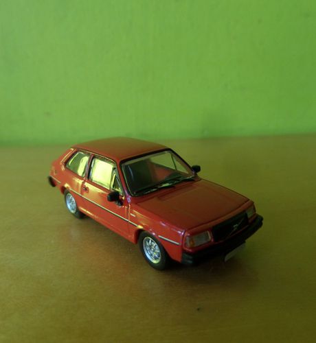 PCX H0 870303 Volvo 343 rood