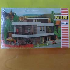Faller H0 B-257 Faller Klassieker Modern huis