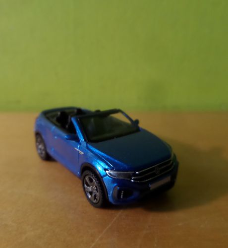 PCX H0 870603 VW T-Roc Cabrio blauw