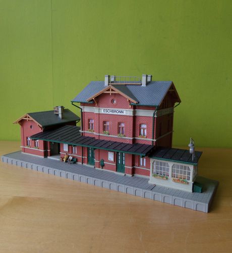 Kibri H0  Station Eschbronn