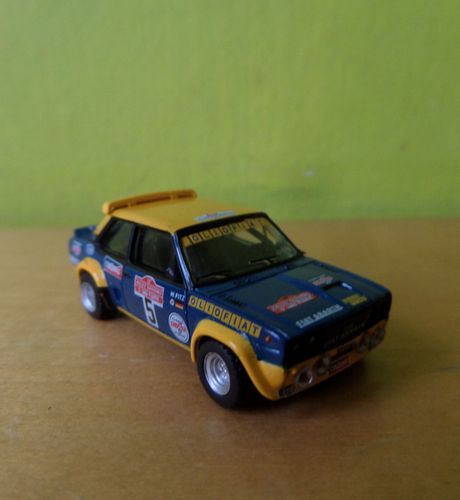 Brekina H0 22658 Fiat 131 Abarth  OLIO Fiat
