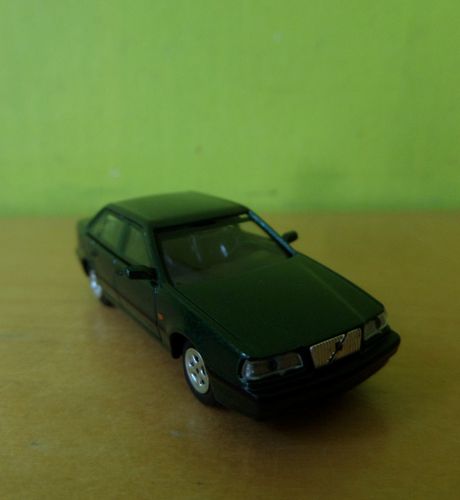 Minichamps H0 870171102 Volvo 850