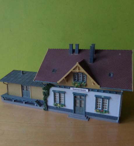 Faller H0 Landelijk station Sonnenbuhl