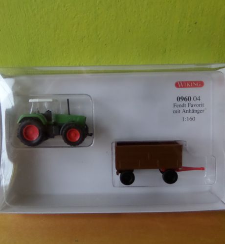 Wiking N 96004 Fendt Favorit met anhanger