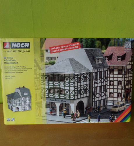 Noch H0 66503 Oude stadshuizen