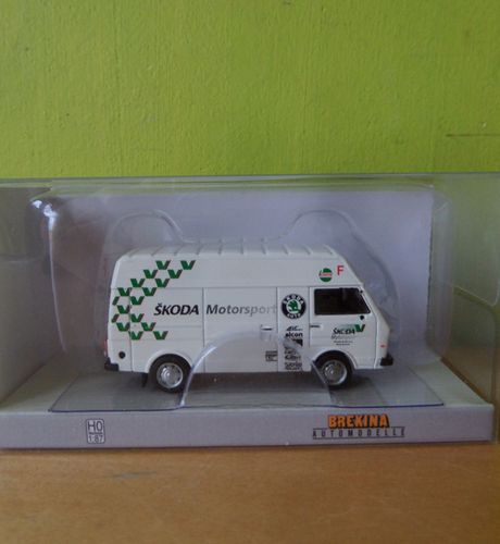 Brekina H0 34957 VW LT "Skoda Motorsport"