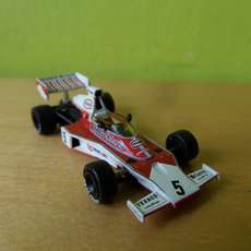Brekina H0 22952 McLaren M23  F1Emerson Fittipaldi