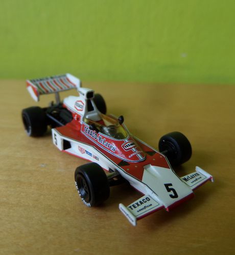 Brekina H0 22952 McLaren M23  F1Emerson Fittipaldi