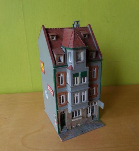 Kibri H0 Stadspand tussen woning