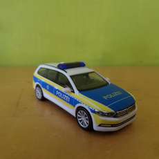 Herpa H0 098465 VW Passat Variant Polizei Bremen