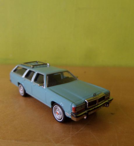 Brekina H0 19631 Ford LTD Stationwagon