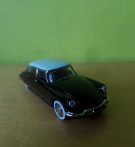 Norev H0 157087 Citroen DS 19 1958