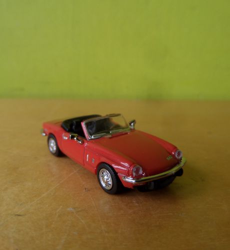 Brekina H0 15176 Triumph Spitfire rood