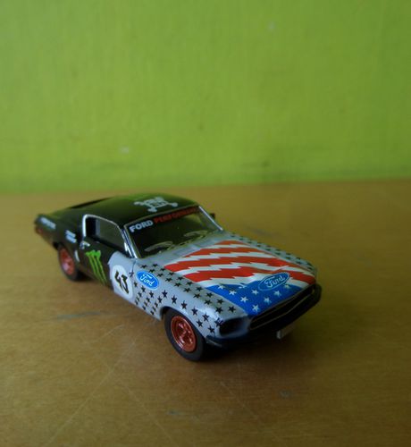 Brekina H0 19617 Ford Mustang Gymkhana