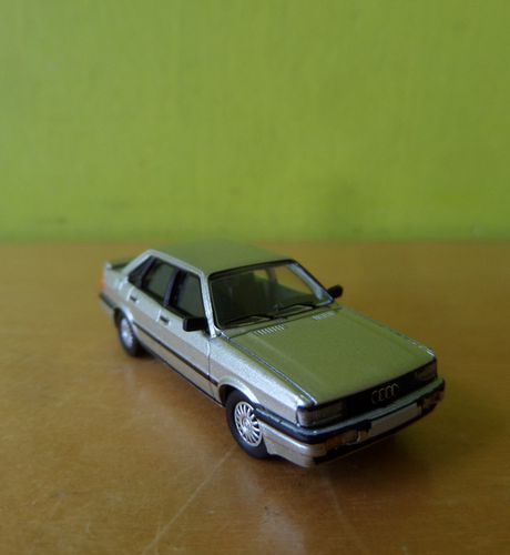 PCX H0  870714 Audi 90  Zilver kleur