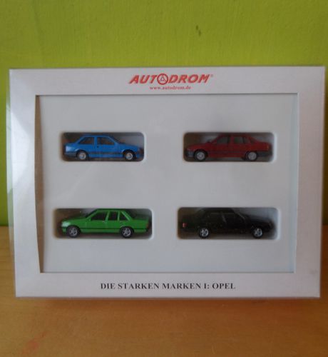 Herpa H0 28816 Autodrom Opel set