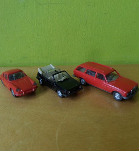 Wiking H0 Budget set 3 auto`s
